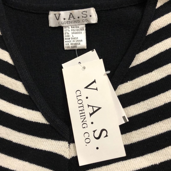 NWT V.A.S. CLOTHING CO TOP SIZE M-L - Picture 7 of 8